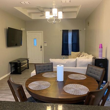 Apartmán Cozy Getaway With King Bed Near Utrgv Edinburg Exteriér fotografie